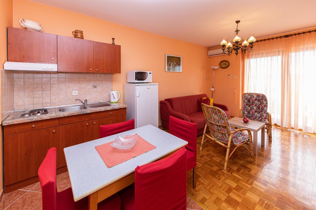 Casa Oleander Apartment ซริกเวนิซา ภายนอก รูปภาพ